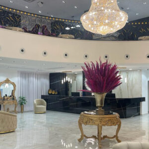 8626d870-99ce-4db4-9f99-b807197890b3 THE LOBBY